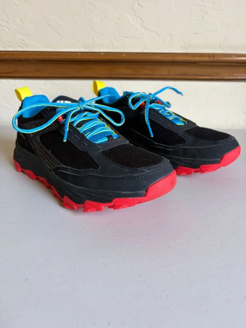 Columbia Hatana Max Outdry Waterproof Trail Shoes Men's US 8 Black Compass Blue
